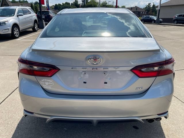 Used 2024 Toyota Camry SE FWD image 6