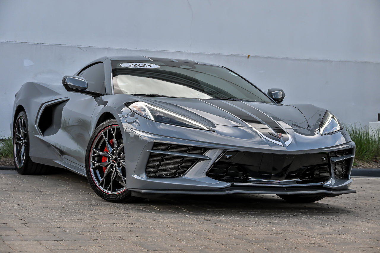 Used 2025 Chevrolet Corvette Stingray Preferred Cpe w/ Stealth Interior Trim Package