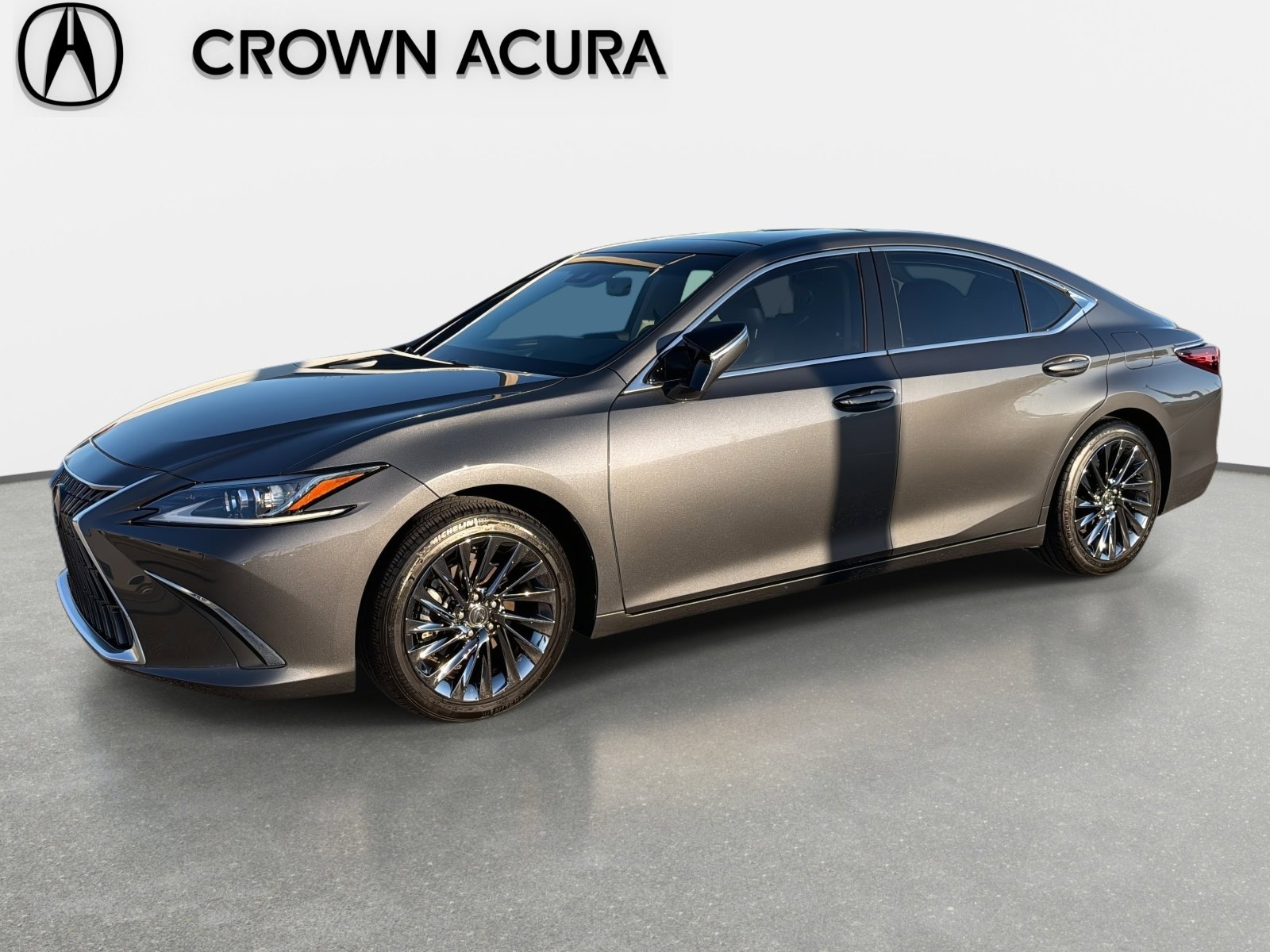 Used 2024 Lexus ES 350 w/ Technology Package image 33