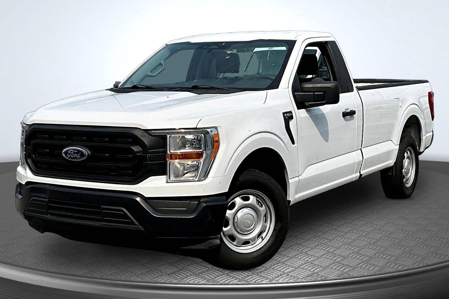 Used 2022 Ford F150 XL w/ Trailer Tow Package RWD image 1