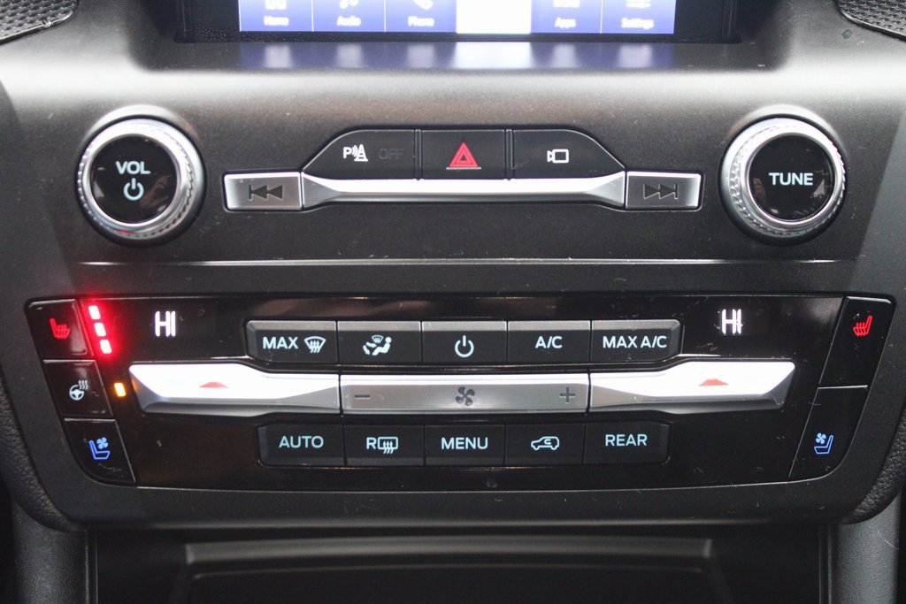 Used 2020 Ford Explorer ST image 18