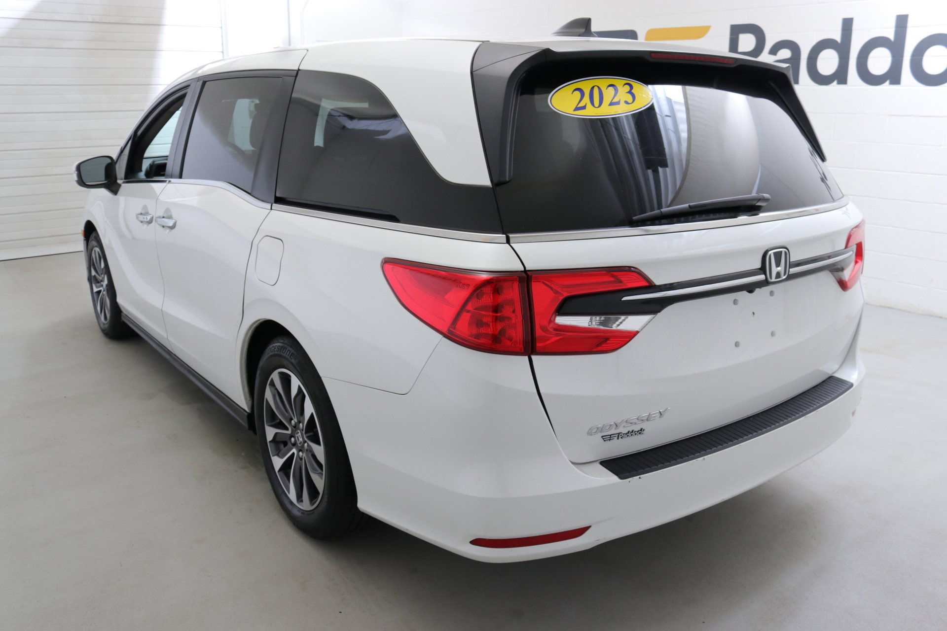 Used 2023 Honda Odyssey EX-L image 6