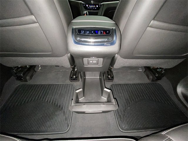 Used 2021 Cadillac XT6 Premium Luxury image 30