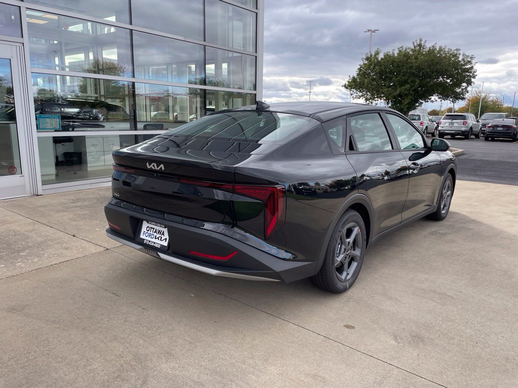 New 2026 Kia K4 FWD image 5