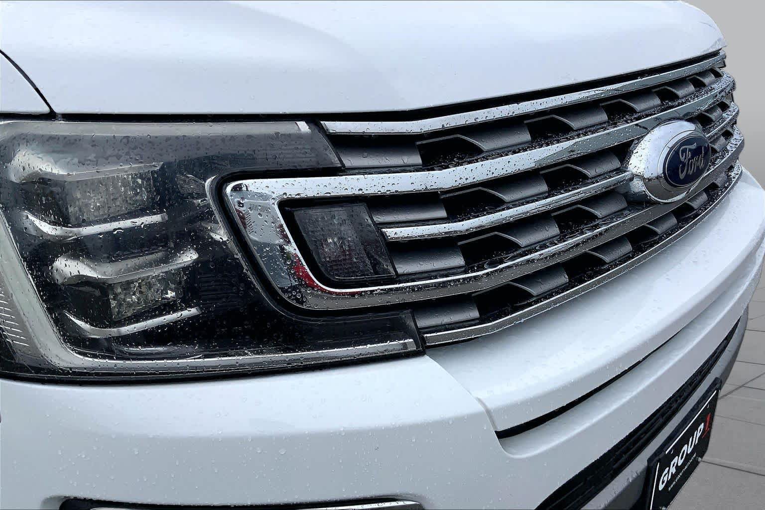 Used 2019 Ford Expedition Limited w/ Equipment Group 302A RWD image 30