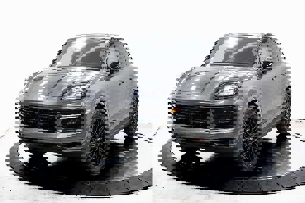 Certified 2025 Porsche Cayenne S