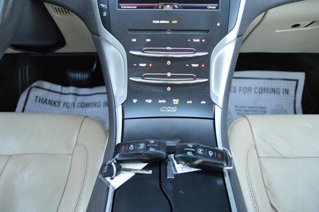 Used 2014 Lincoln MKZ AWD w/ Equipment Group 102A Reserve image 24