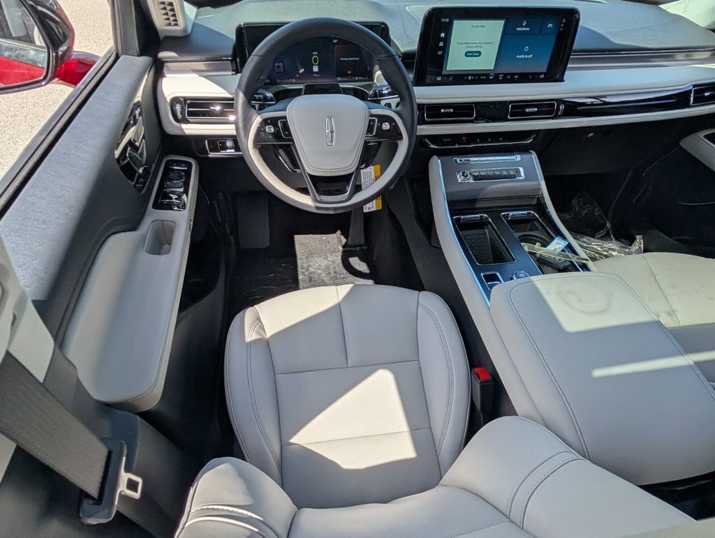 New 2026 Lincoln Aviator 2WD image 14