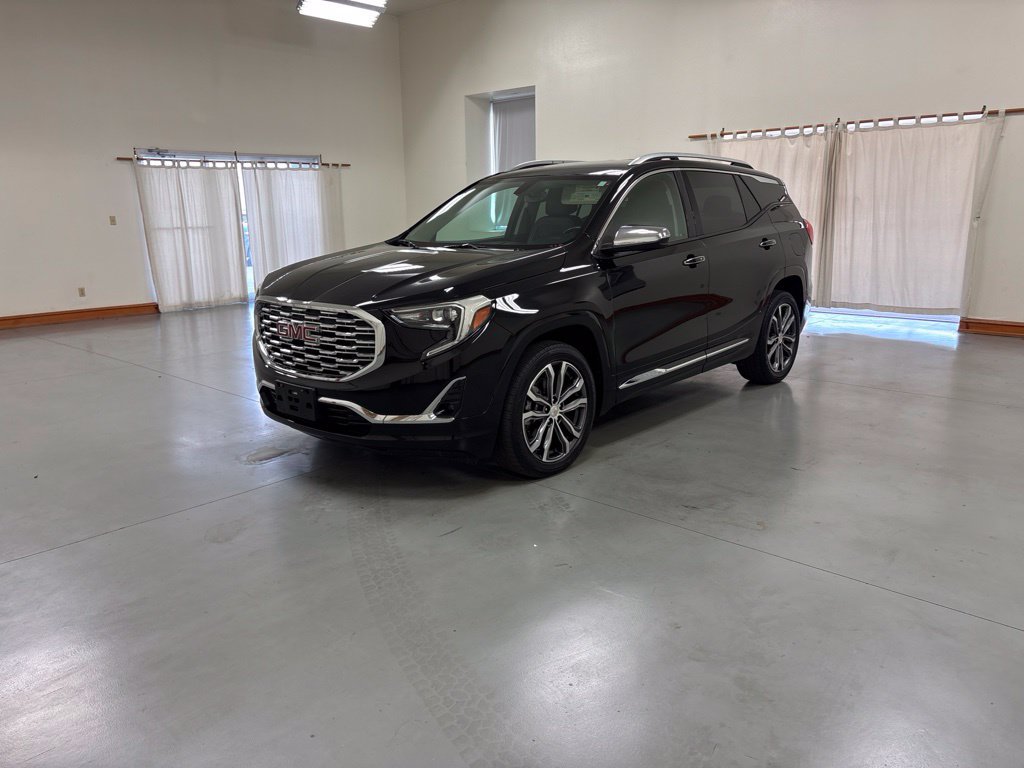 Used 2019 GMC Terrain Denali FWD image 4