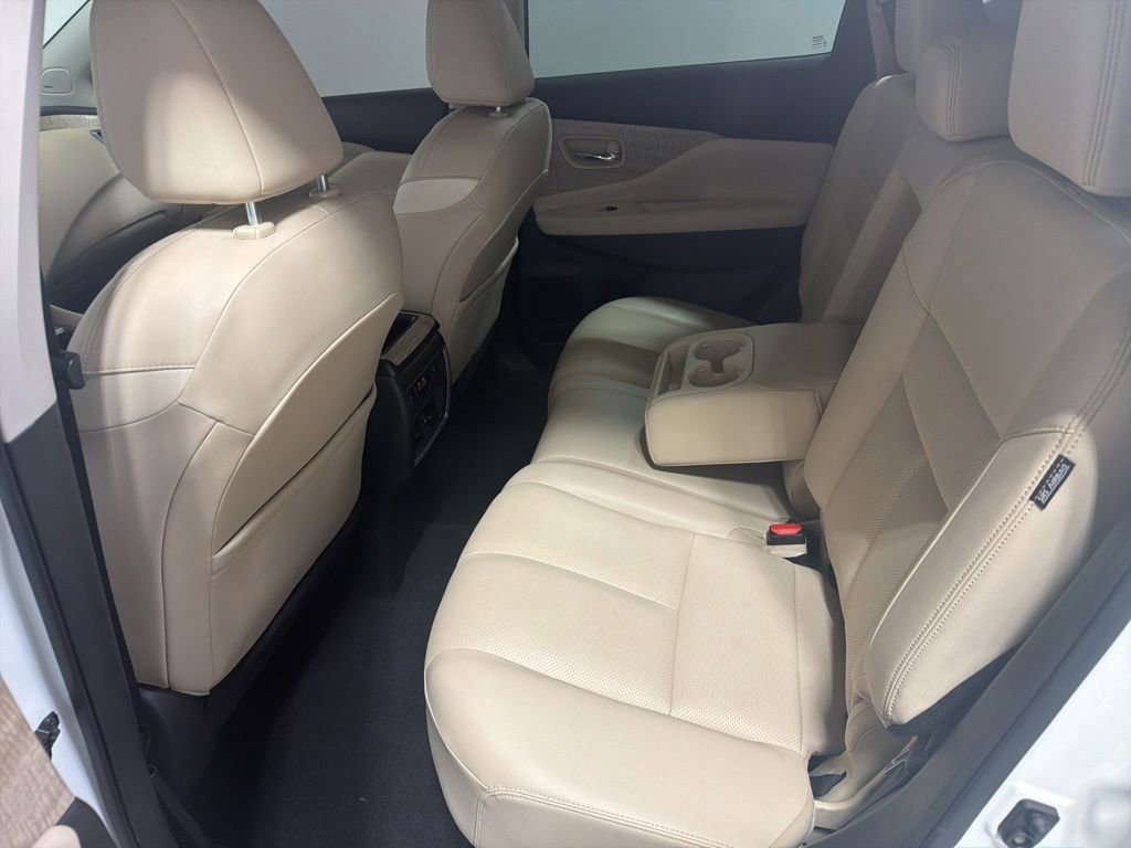 Used 2021 Nissan Murano SL w/ SL Moonroof Package FWD image 17