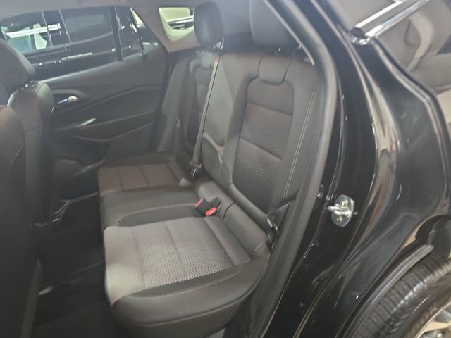 Used 2024 Chevrolet Trax LT w/ Driver Confidence Package image 17