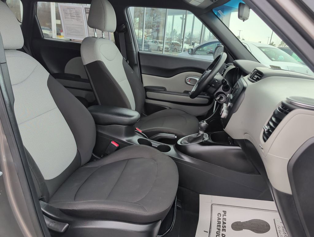 Used 2017 Kia Soul image 20