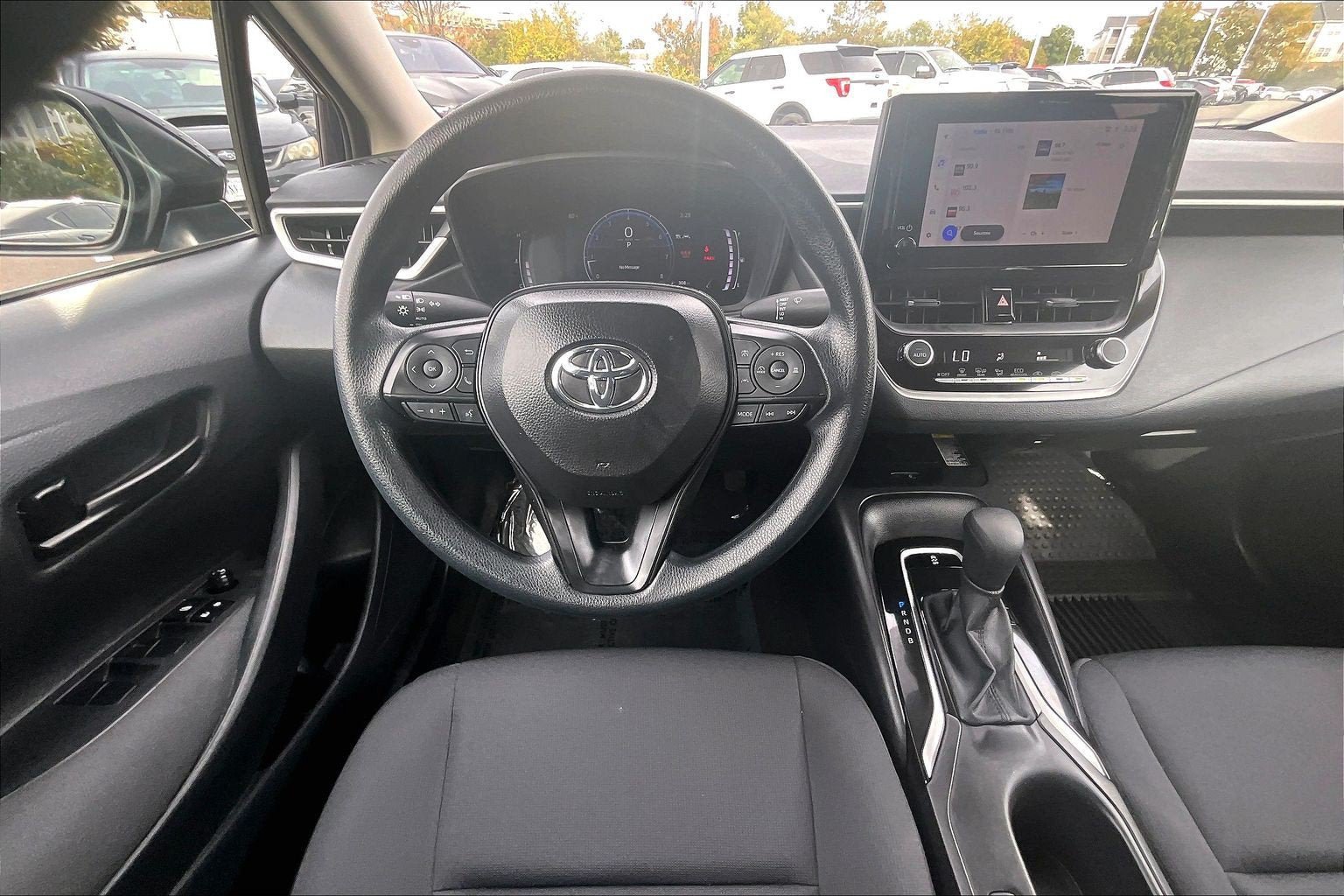 Used 2026 Toyota Corolla LE w/ LE Premium Package FWD image 5