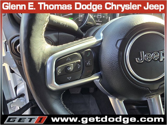 Used 2023 Jeep Wrangler Sahara w/ Cold Weather Group image 20