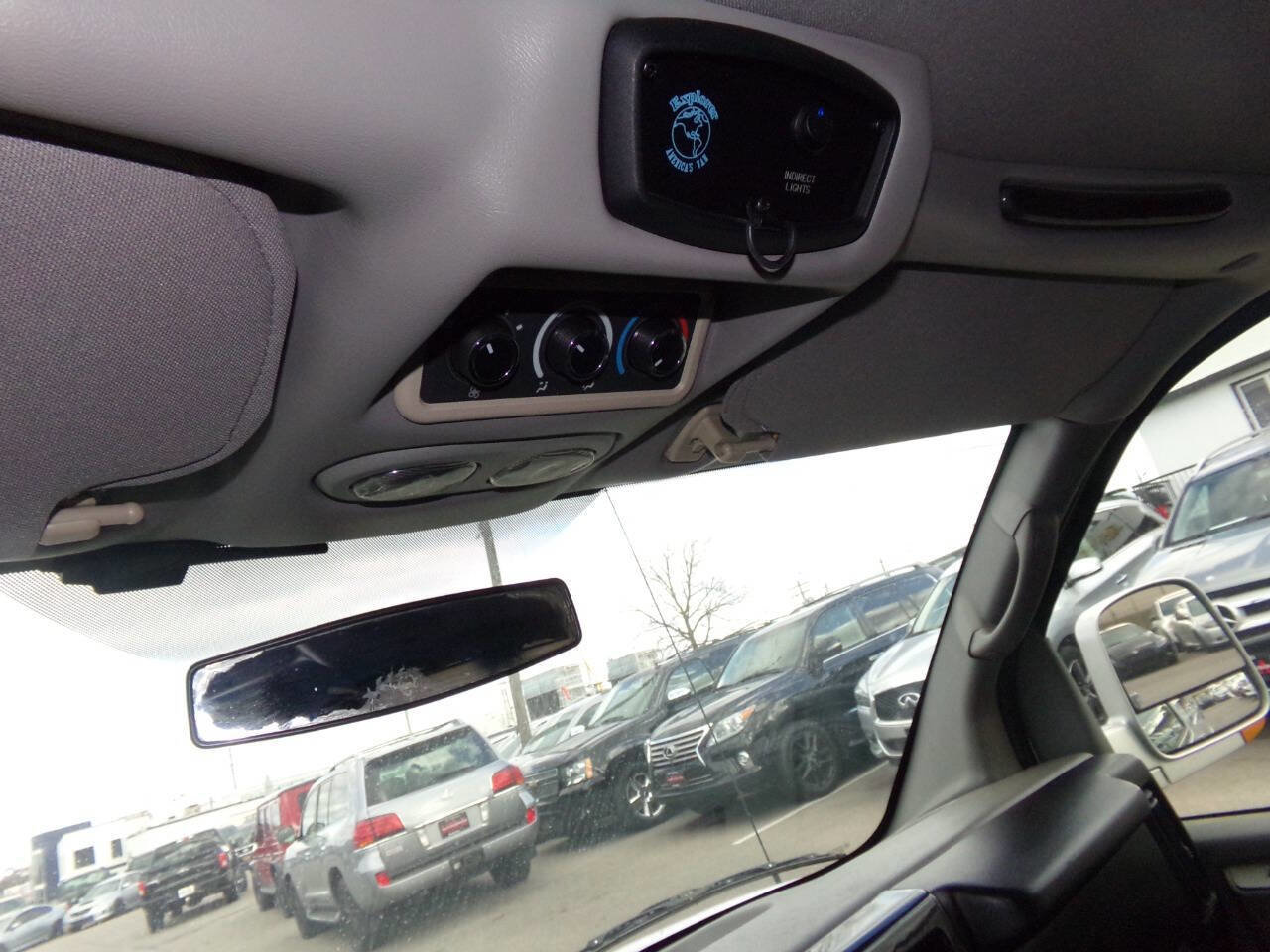 Used 2010 GMC Savana 1500 w/ Preferred Equipment Group image 61