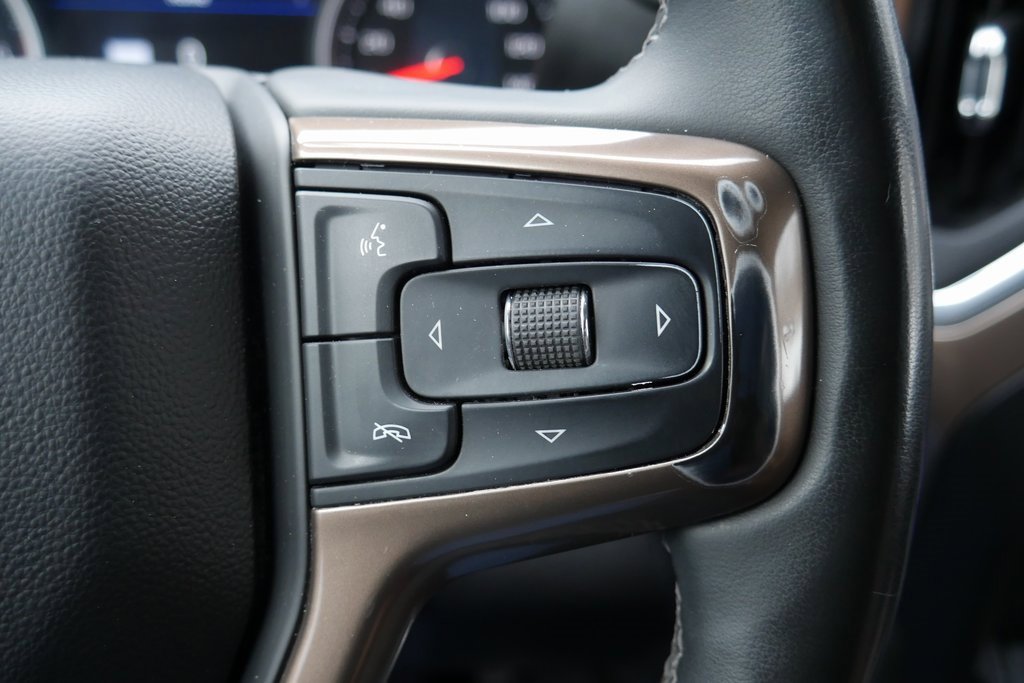 Used 2023 Chevrolet Silverado 2500 High Country w/ Technology Package image 14