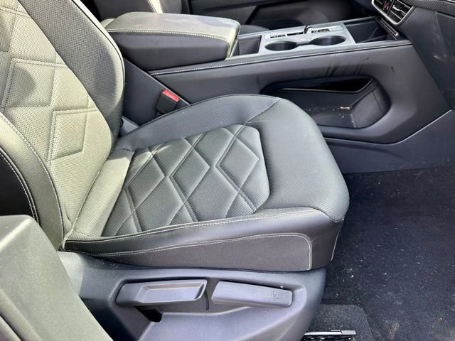 Used 2024 Volkswagen Atlas SE image 24