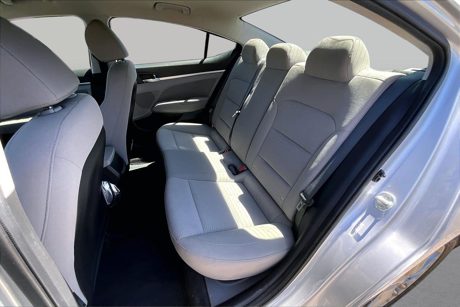 Used 2020 Hyundai Elantra SEL w/ Convenience Package (C2) FWD image 25
