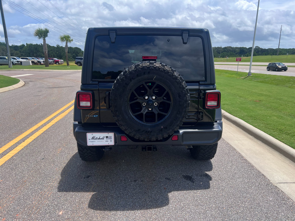 Certified 2025 Jeep Wrangler Unlimited Sport S 4xe AWD/4WD image 4