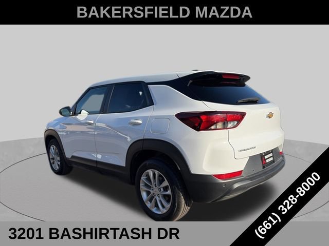 Used 2025 Chevrolet TrailBlazer LS w/ LS Convenience Package FWD image 3