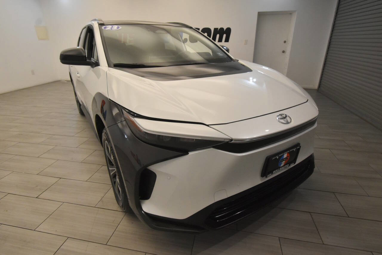 Used 2023 Toyota bZ4X AWD w/ Weather Package image 7