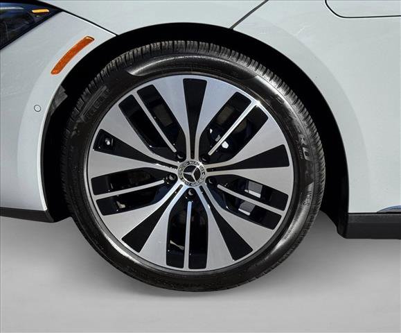 Used 2024 Mercedes-Benz EQE 350+ 4MATIC Sedan image 9