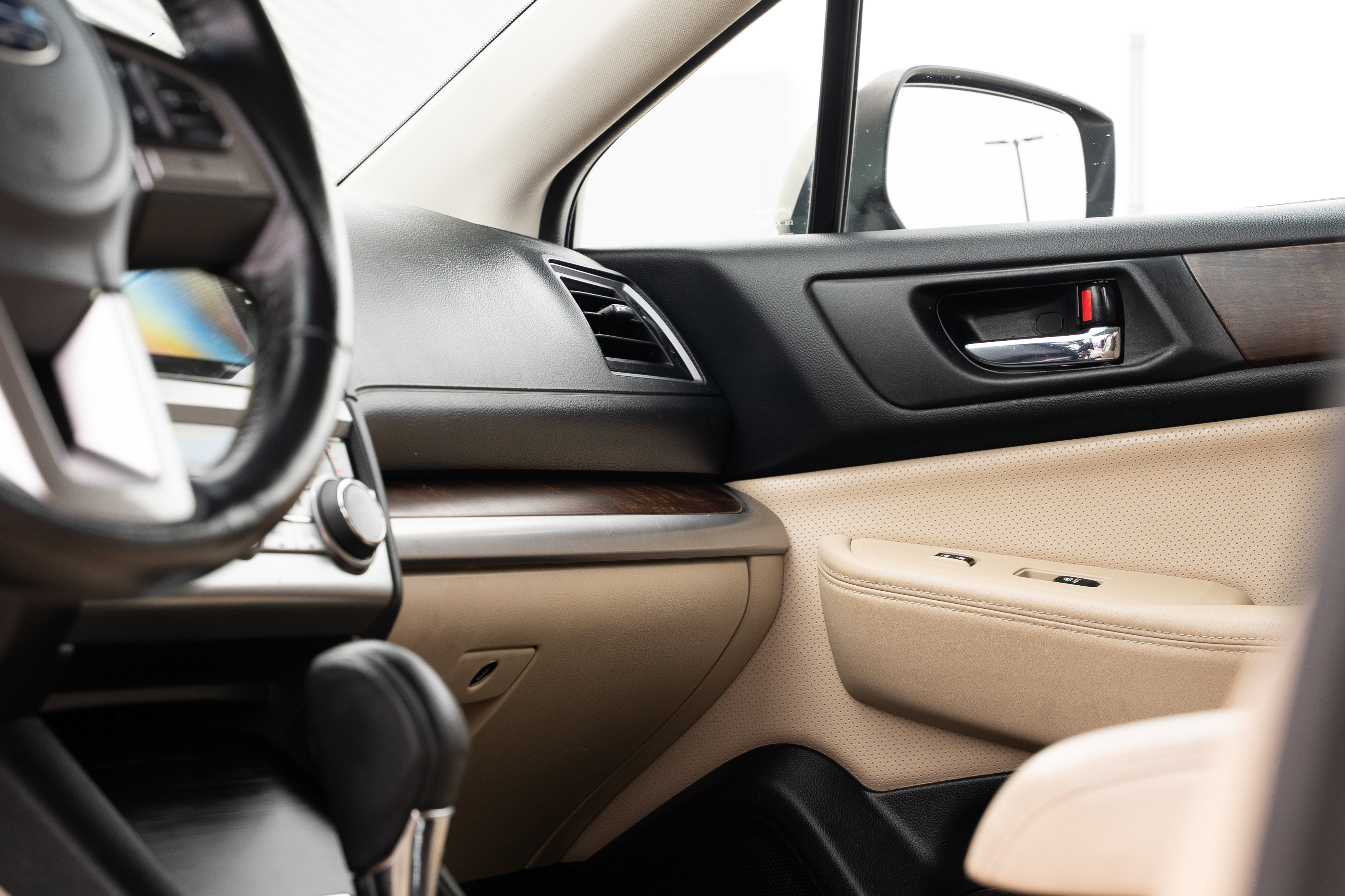 Used 2015 Subaru Outback 2.5i Limited image 16