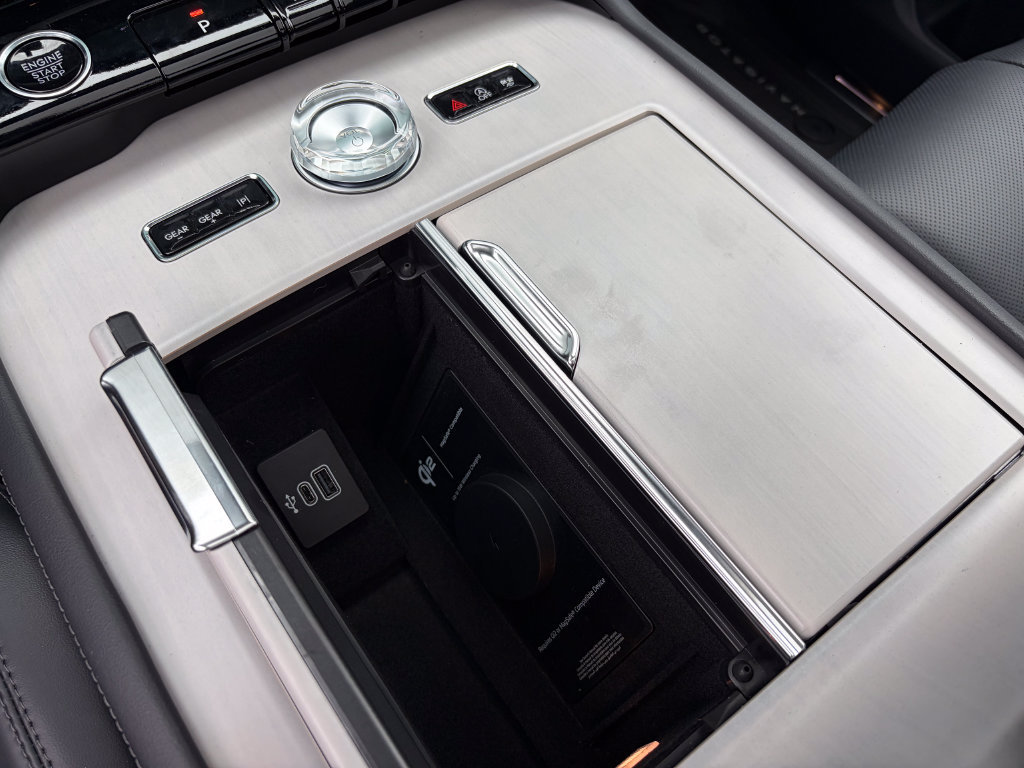 New 2027 Lincoln Navigator Reserve w/ Jet Appearance Package AWD/4WD image 45