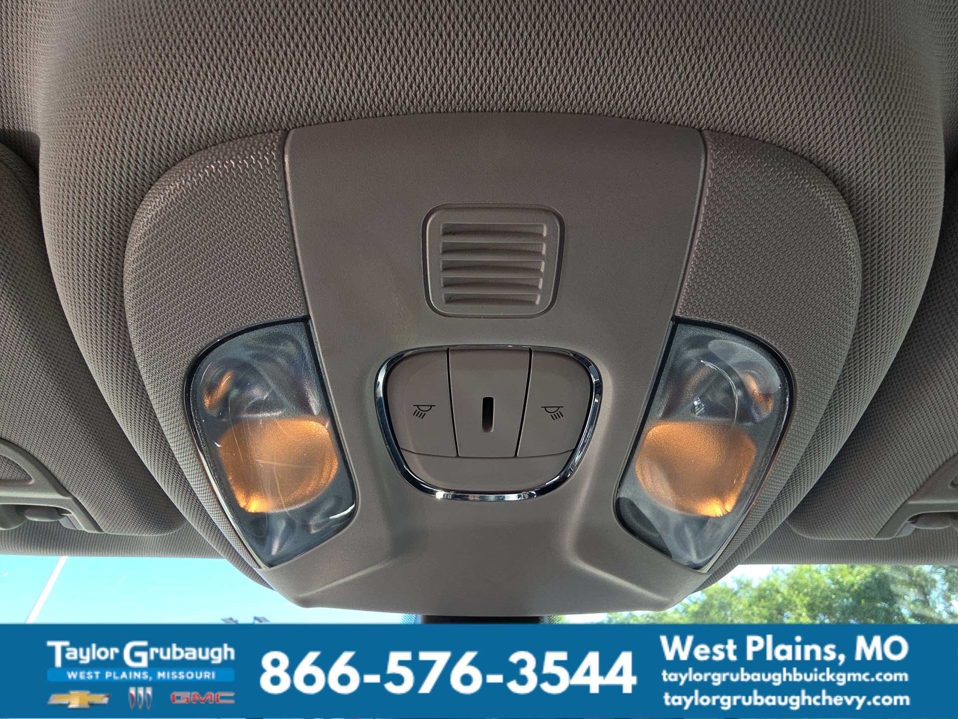 Used 2019 Jeep Compass Limited AWD/4WD image 24