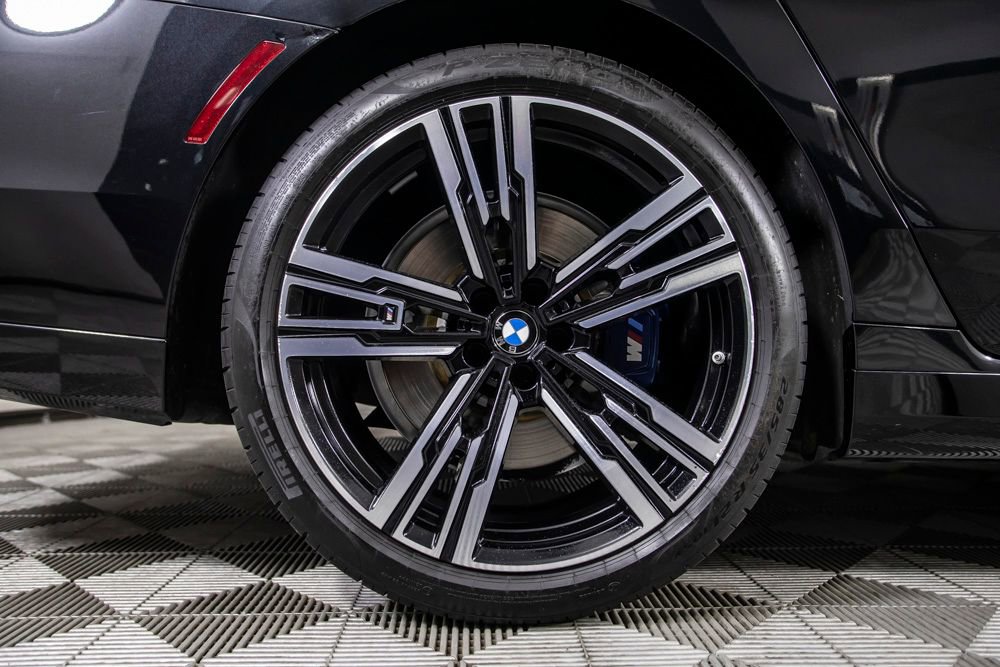Used 2023 BMW 740i RWD image 47