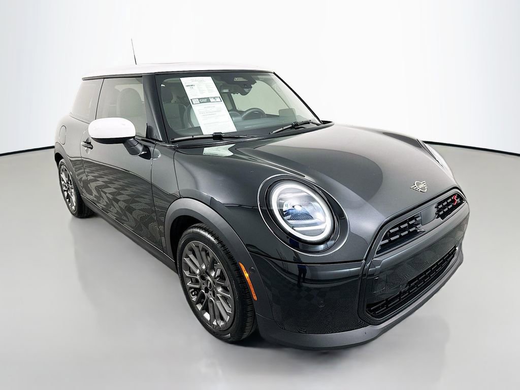 Certified 2025 MINI Cooper S image 3