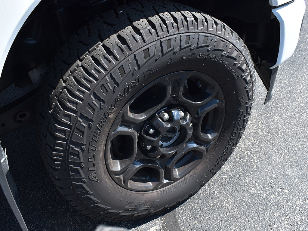 Used 2023 Ford F250 XL w/ STX Appearance Package AWD/4WD image 9