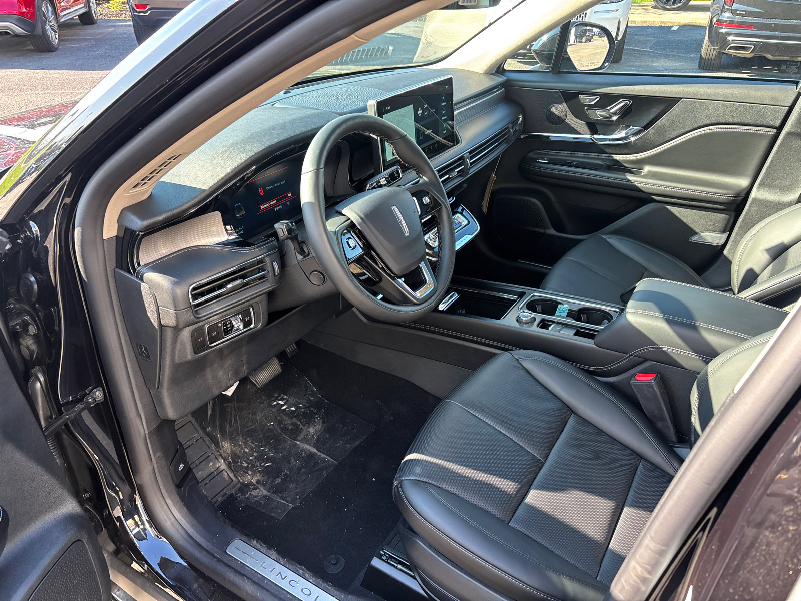 New 2026 Lincoln Corsair Reserve AWD/4WD image 25