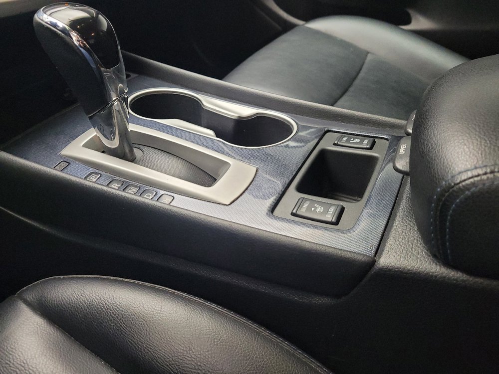 Used 2018 Nissan Altima 2.5 SR w/ SR Midnight Edition FWD image 26
