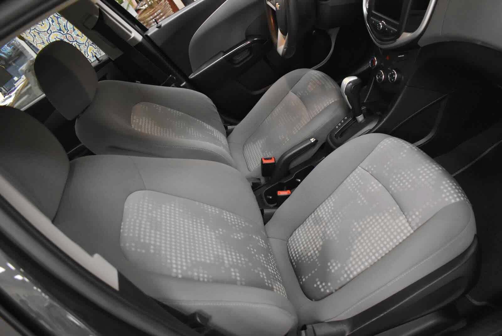 Used 2019 Chevrolet Sonic LT FWD image 38
