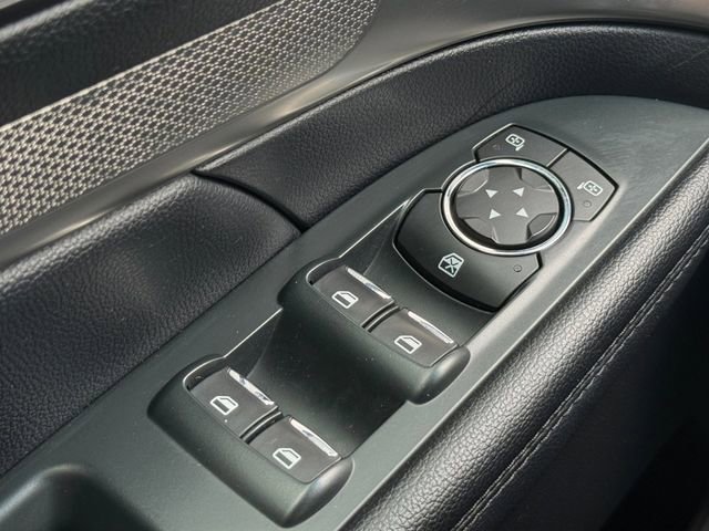 Certified 2019 Ford Explorer XLT w/ Equipment Group 201A image 25