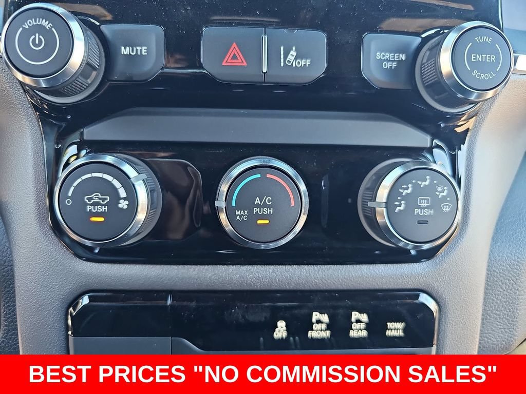 New 2026 RAM 1500 Express AWD/4WD image 20