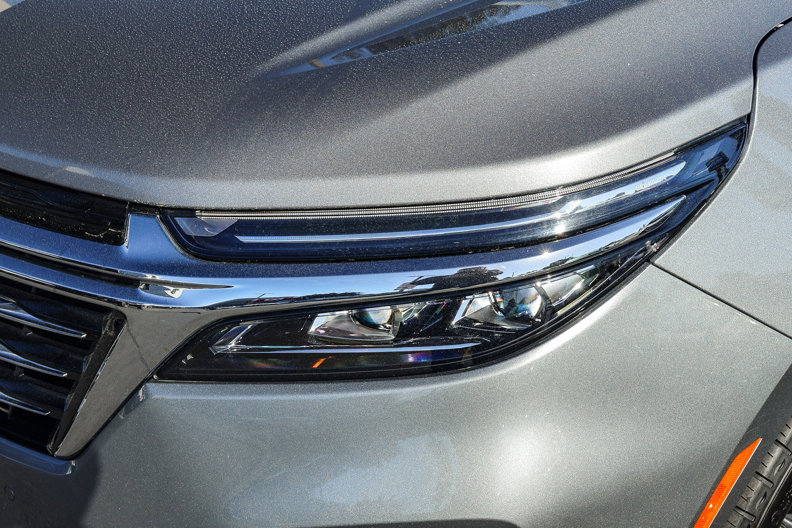 Used 2023 Chevrolet Equinox Premier image 25