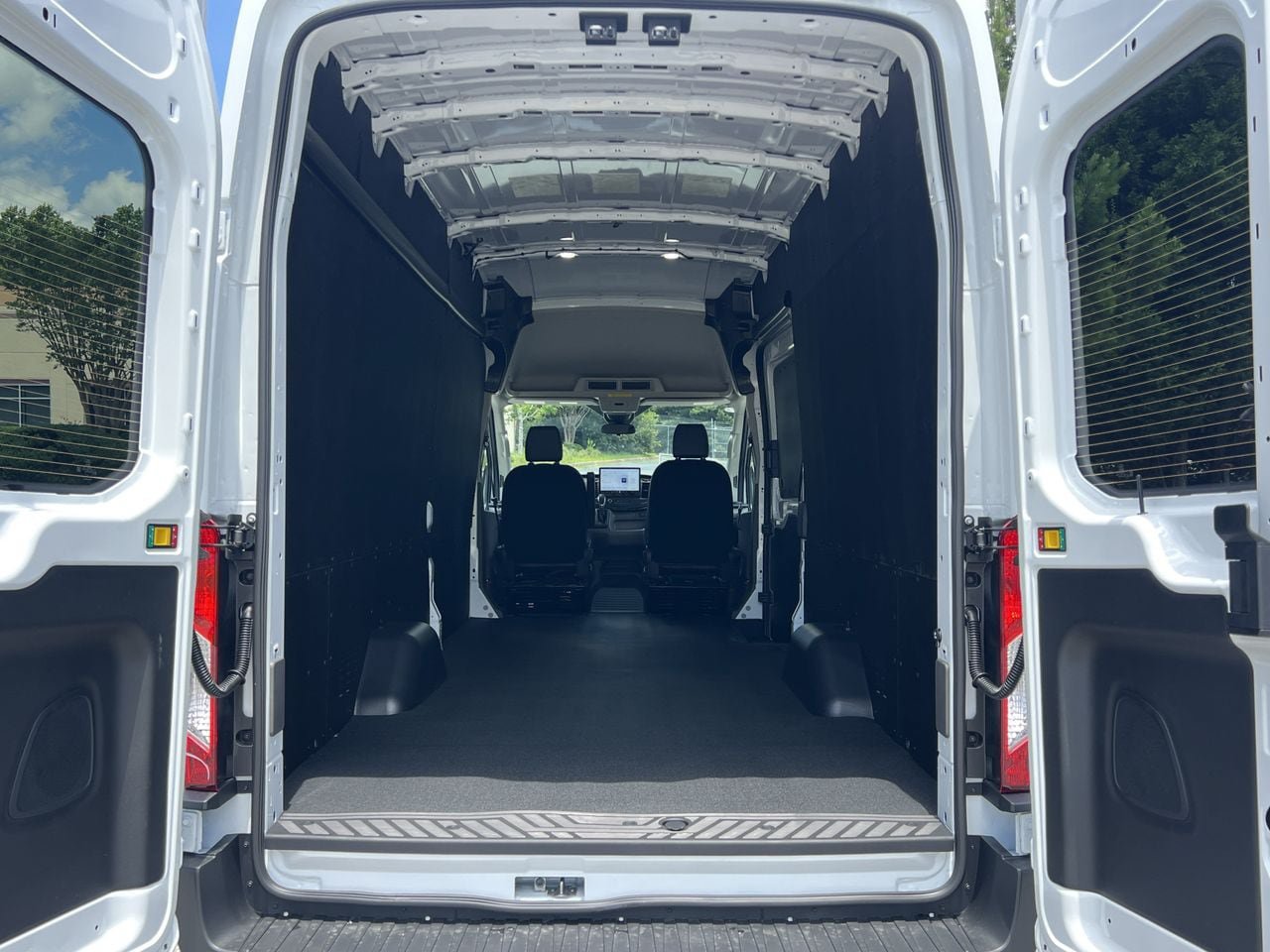 New 2026 Ford Transit 350 148 High Roof Extended w/ Load Area Protection Package RWD image 18
