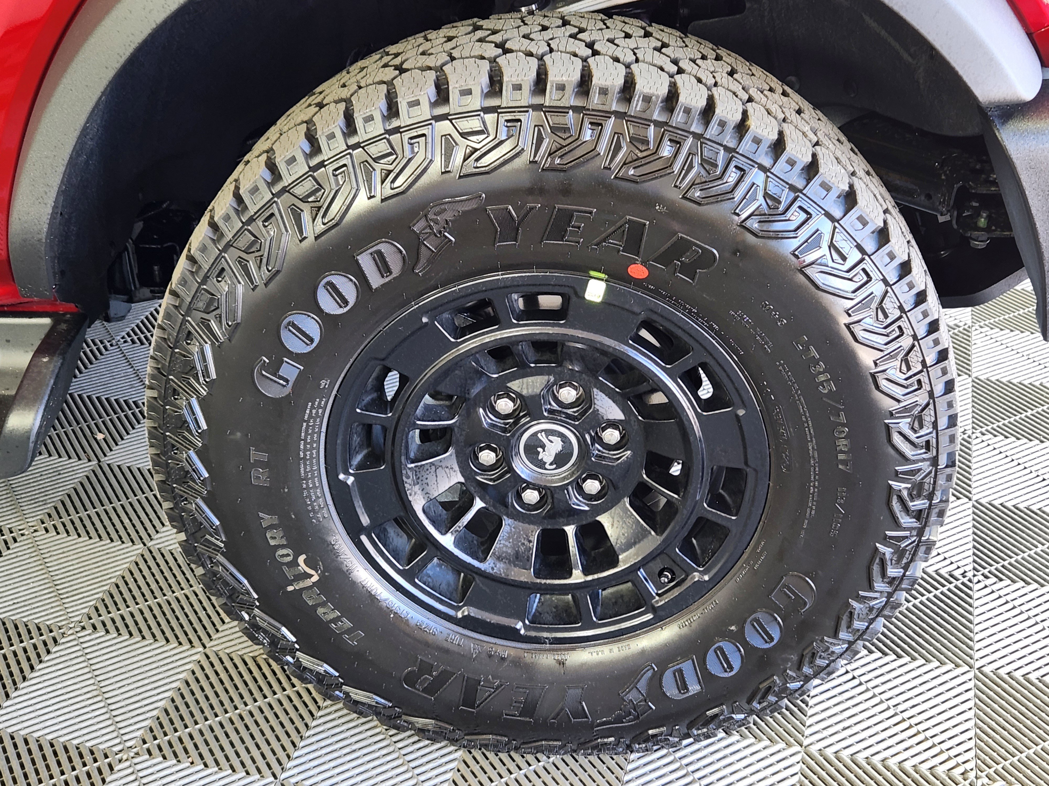 New 2026 Ford Bronco Outer Banks w/ Sasquatch Package AWD/4WD image 9