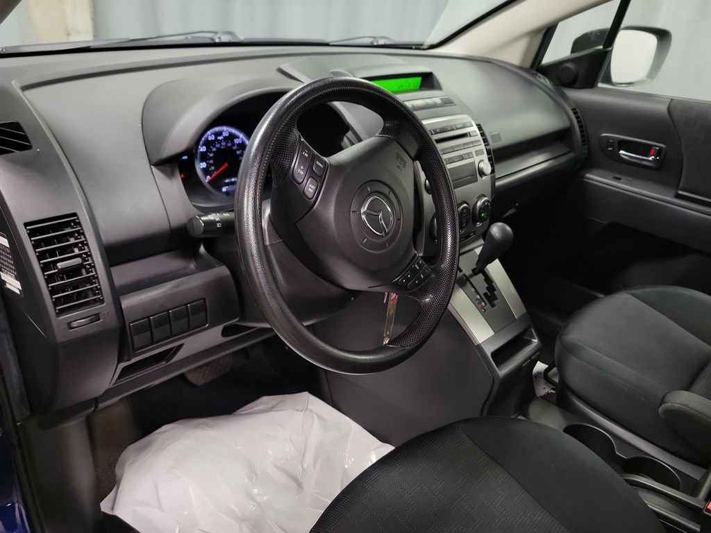 Used 2010 MAZDA MAZDA5 Sport FWD image 16