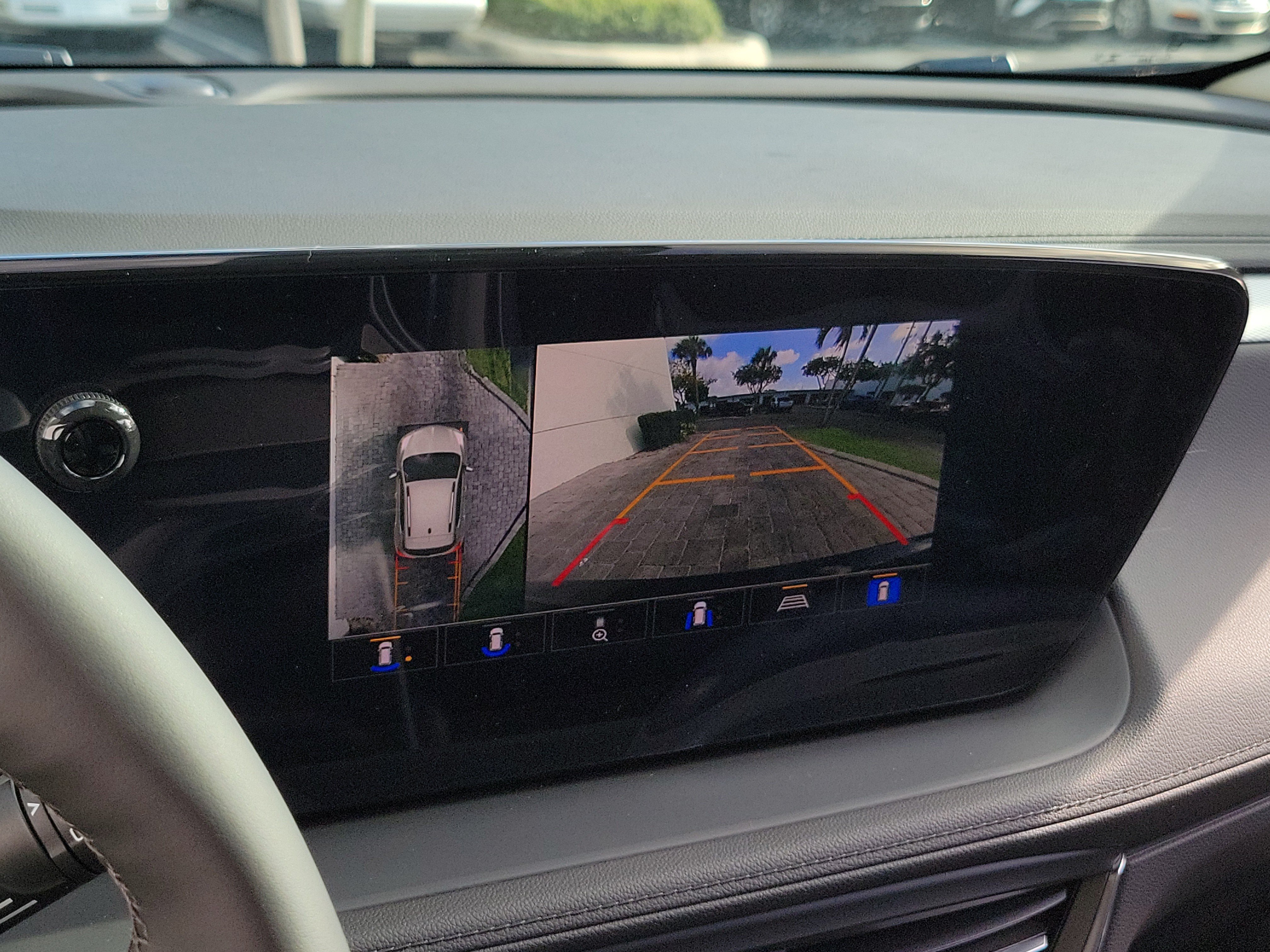 New 2026 Buick Encore GX Sport Touring w/ Advanced Technology Package FWD image 30