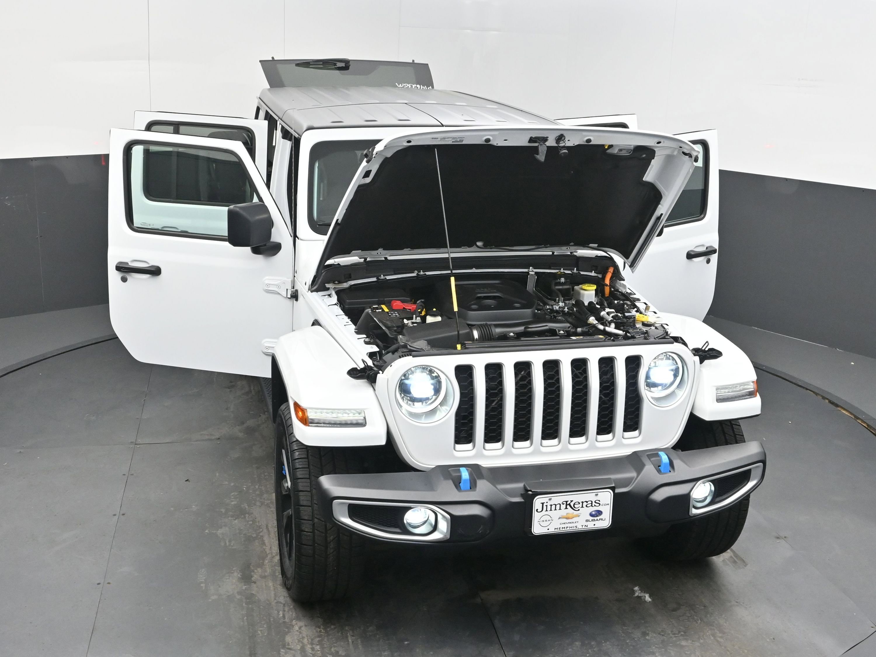 Used 2023 Jeep Wrangler Sahara image 40