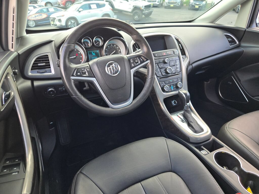 Used 2013 Buick Verano Leather FWD image 20