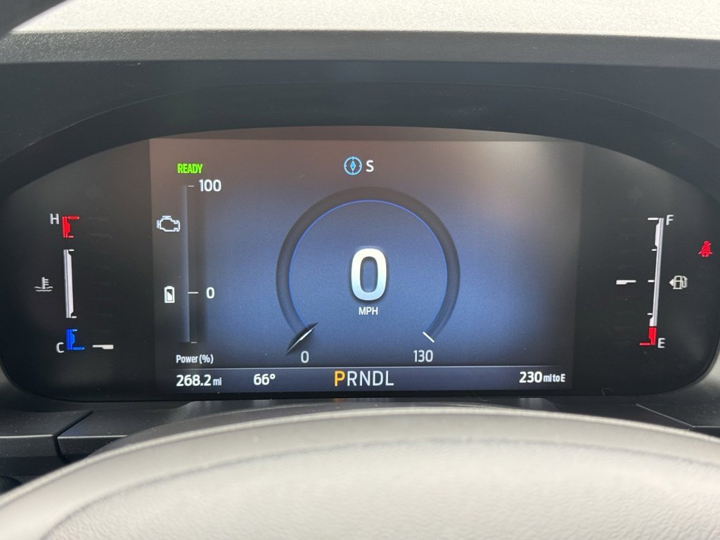 New 2025 Ford Maverick XL image 34