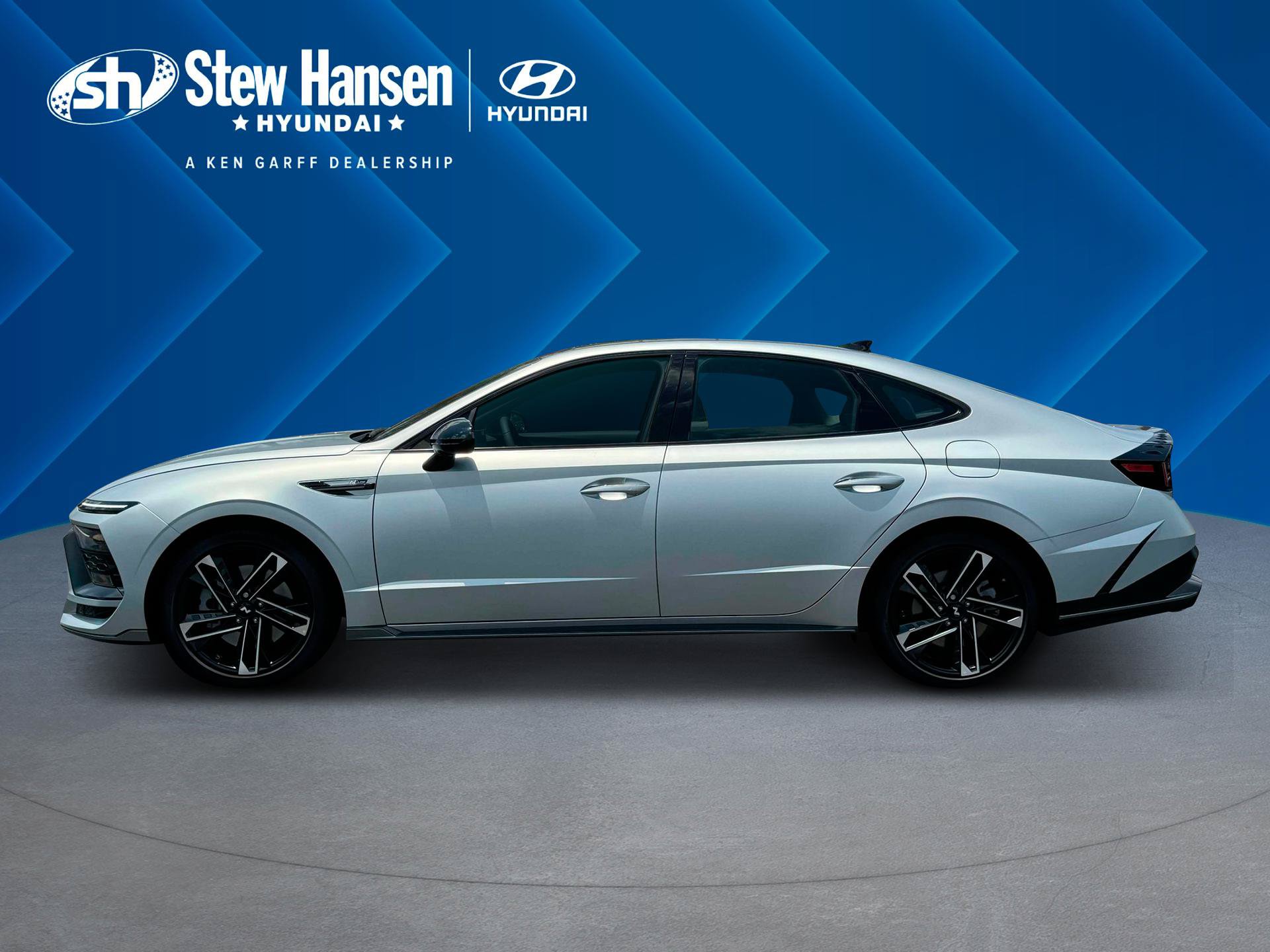 New 2025 Hyundai Sonata N Line FWD image 3