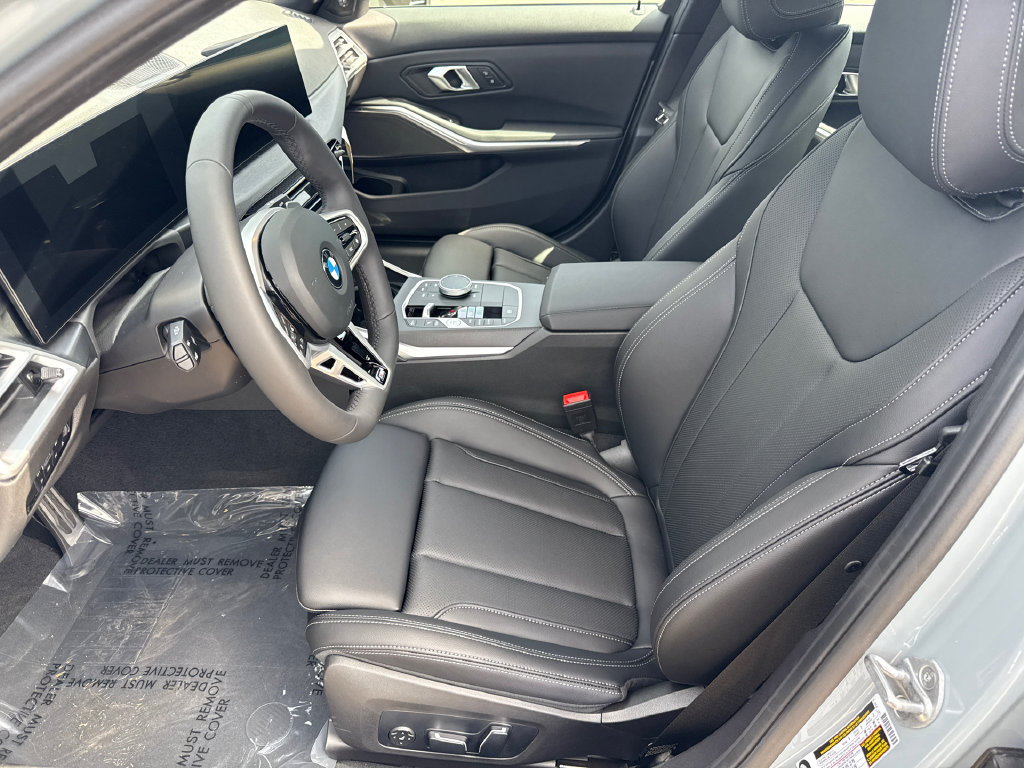 New 2026 BMW 330i Sedan w/ M Sport Package RWD image 21