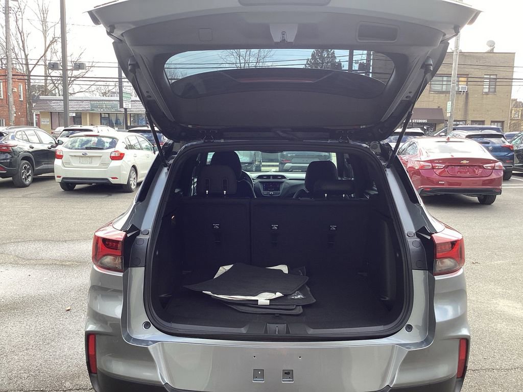 Used 2023 Chevrolet TrailBlazer RS image 11