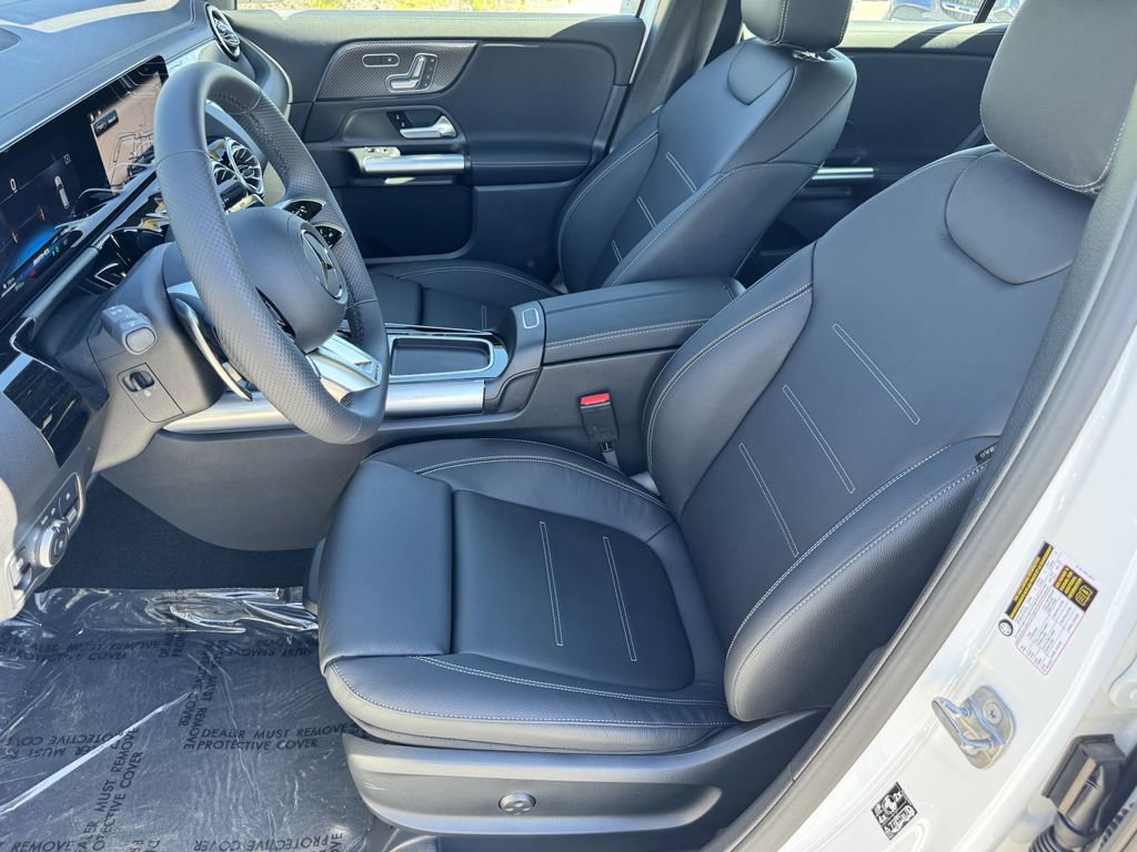 New 2025 Mercedes-Benz GLA 35 AMG 4MATIC image 21