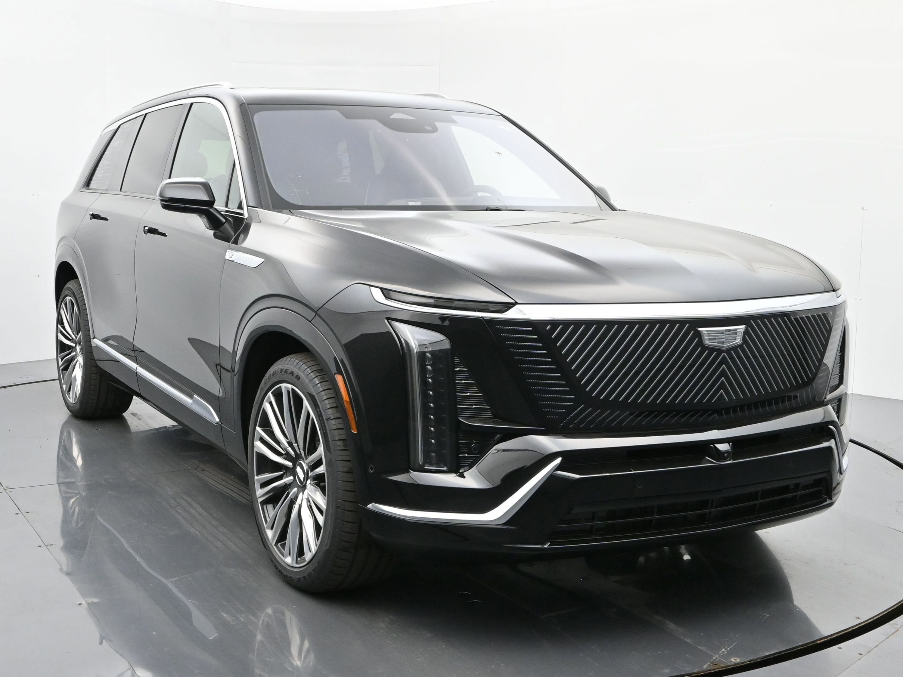 New 2026 Cadillac Vistiq Premium Luxury w/ LPO, Floor Liner Package image 8